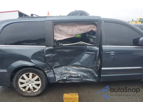 2014 Chrysler Town & Country Touring из США, поврежденный, VIN 2C4RC1BG2ER255180